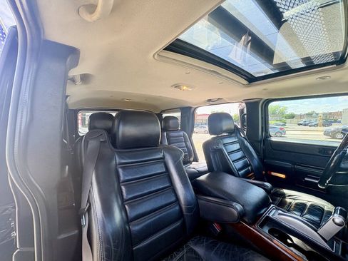 Used 2005 HUMMER H2 w/ Preferred Equipment Group AWD/4WD image 29