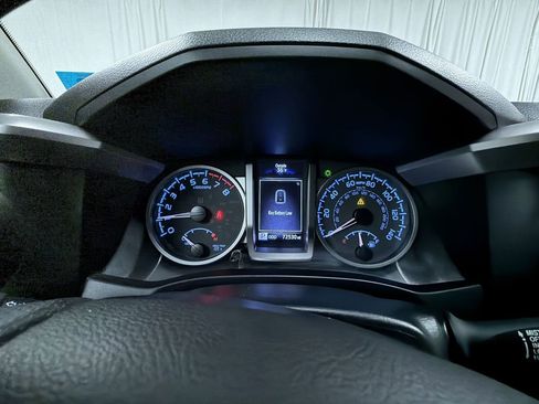 Certified 2023 Toyota Tacoma SR5 w/ Technology Package image 21