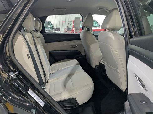Used 2025 Hyundai Tucson SEL FWD image 29