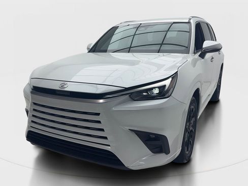 Used 2024 Lexus TX 350 FWD w/ Cold Weather Package image 4