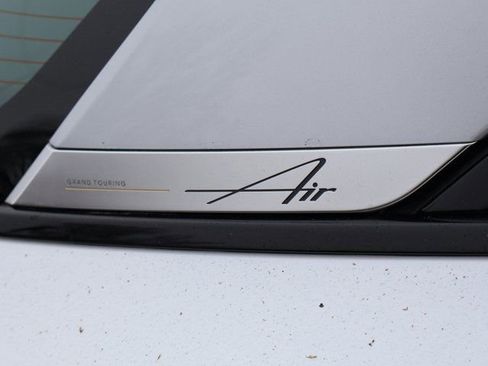 Used 2022 Lucid Air Grand Touring image 17