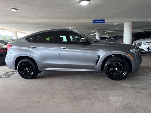 Used 2019 BMW X6 sDrive35i w/ M Sport Package RWD image 7