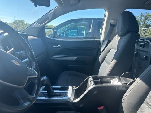 Used 2020 Chevrolet Colorado LT AWD/4WD image 31