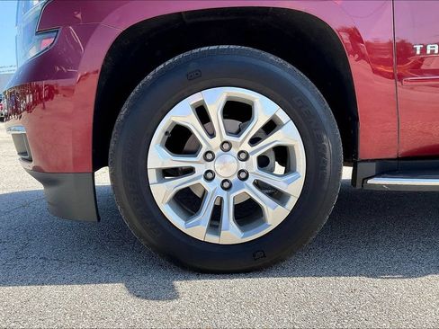 Used 2019 Chevrolet Tahoe Premier AWD/4WD image 31