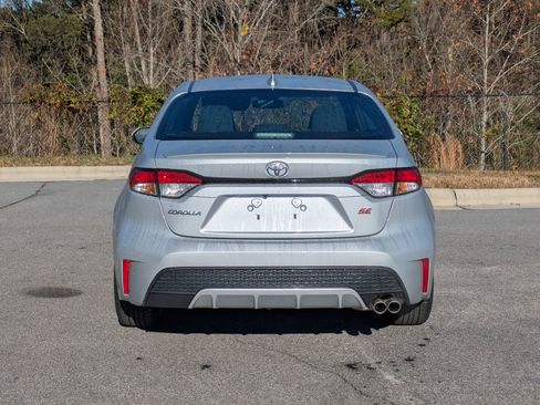 Used 2022 Toyota Corolla SE image 5