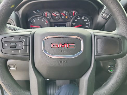 New 2026 GMC Sierra 2500 Pro image 18