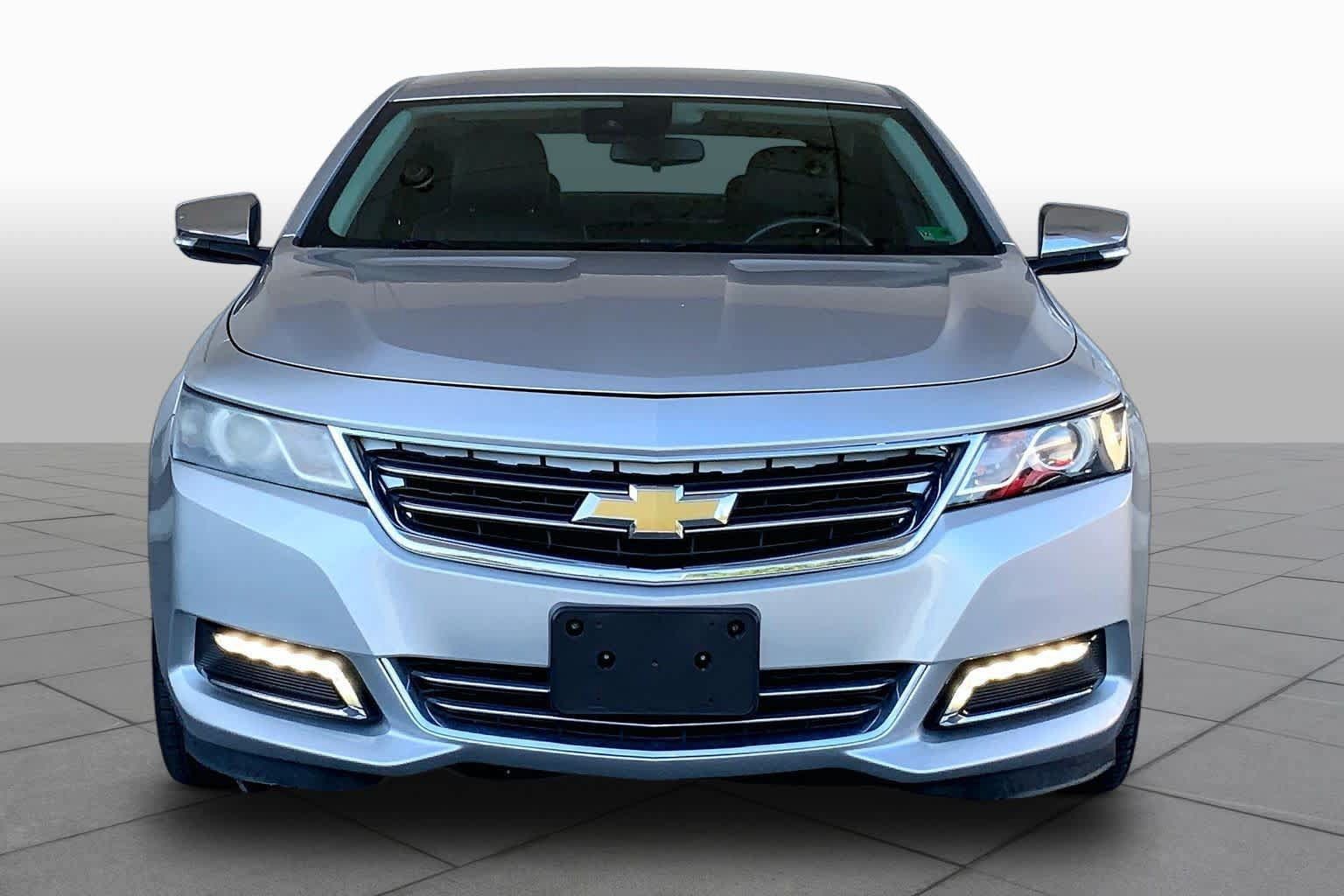 Used 2015 Chevrolet Impala LTZ FWD image 4