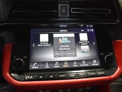 Certified 2024 Nissan Z Performance w/ Floor Mat Package image 23