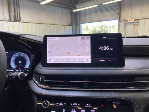 Used 2025 INFINITI QX60 Luxe image 44