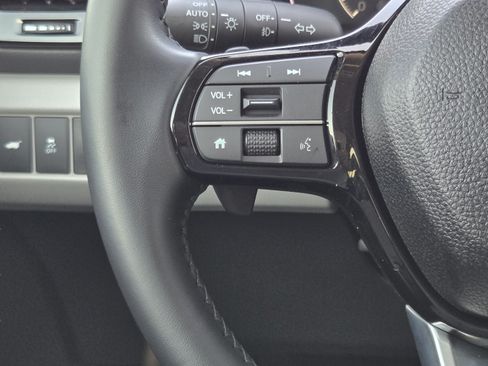 Certified 2025 Honda Pilot EX-L image 25
