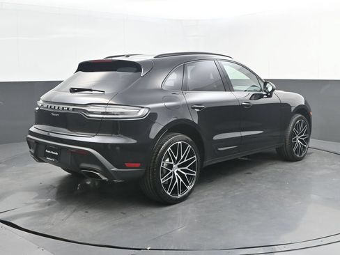 New 2026 Porsche Macan AWD/4WD image 7