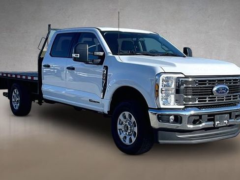 Certified 2024 Ford F250 XLT w/ FX4 Off-Road Package AWD/4WD image 8