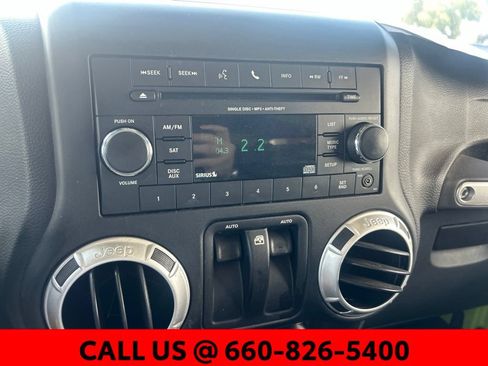 Used 2016 Jeep Wrangler Rubicon AWD/4WD image 17