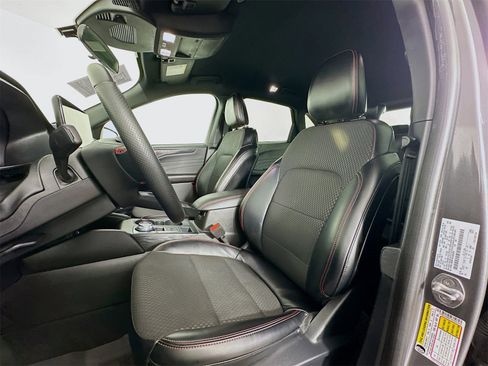 Used 2024 Ford Escape ST-Line w/ Tech Pack #1 image 10