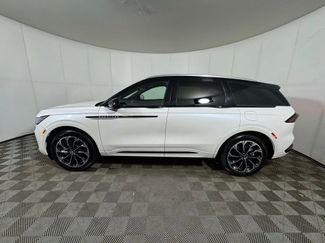 New 2026 Lincoln Nautilus Reserve video 2