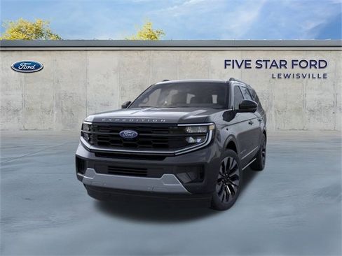 New 2025 Ford Expedition Platinum w/ Driver's Package image 3