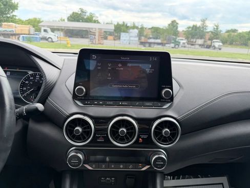 Used 2021 Nissan Sentra SV FWD image 24