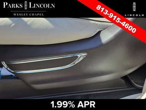 Used 2020 Lincoln Navigator Black Label w/ Cargo Convenience Package AWD/4WD image 21