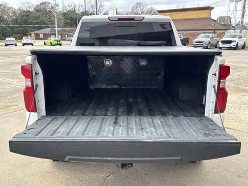 Used 2021 Chevrolet Silverado 1500 RST w/ Convenience Package II image 12