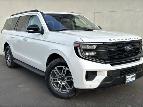 Certified 2025 Ford Expedition Max Active image 1