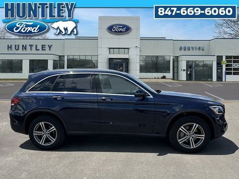 Used 2022 Mercedes-Benz GLC 300 4MATIC w/ Premium Package Lite image 5
