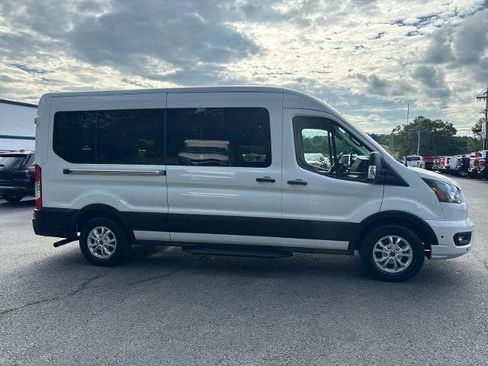 Used 2025 Ford Transit 350 XLT RWD image 4
