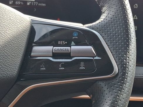 Certified 2023 Nissan Ariya AWD image 24