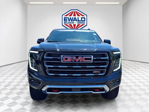 New 2026 GMC Yukon AT4 w/ AT4 Premium Package AWD/4WD image 5
