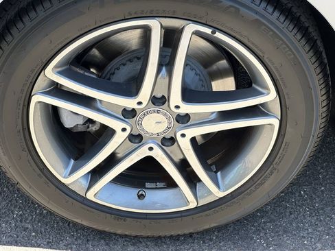 Used 2016 Mercedes-Benz S 550 Sedan image 8