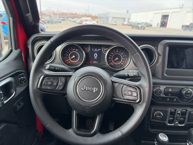 Used 2023 Jeep Gladiator Sport AWD/4WD image 15