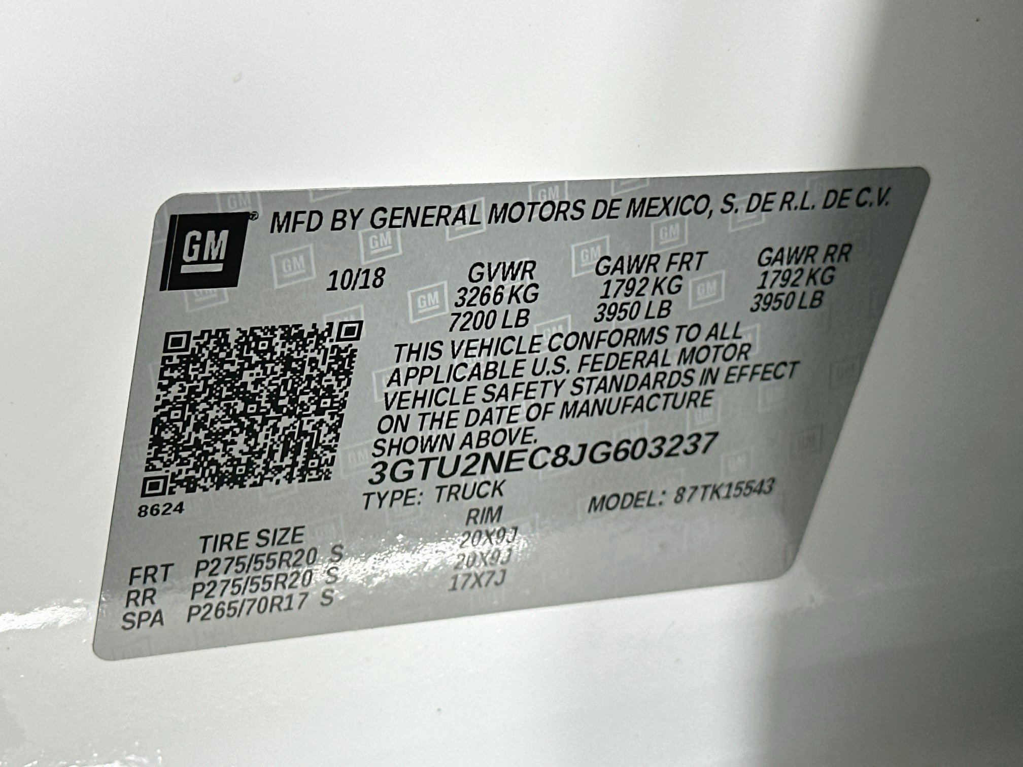 Used 2018 GMC Sierra 1500 SLT AWD/4WD image 12