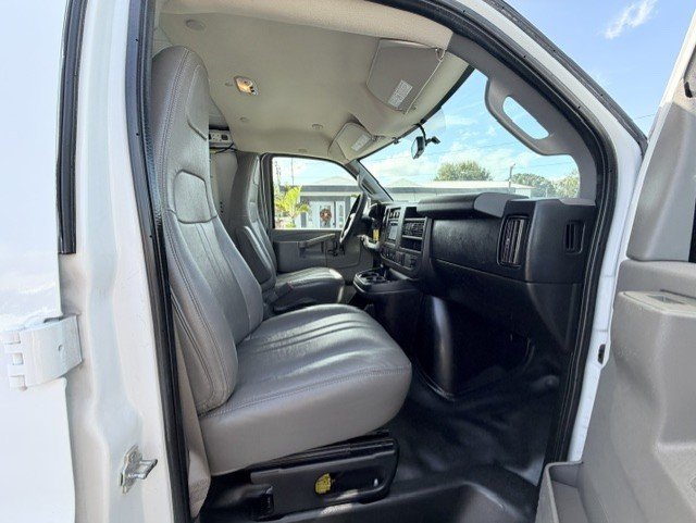 Used 2019 Chevrolet Express 2500 Extended w/ Driver Convenience Package RWD image 18