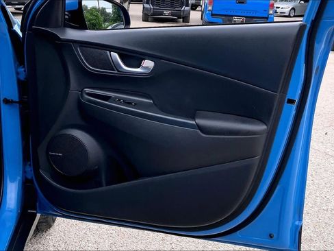 Used 2022 Hyundai Kona Limited FWD image 23