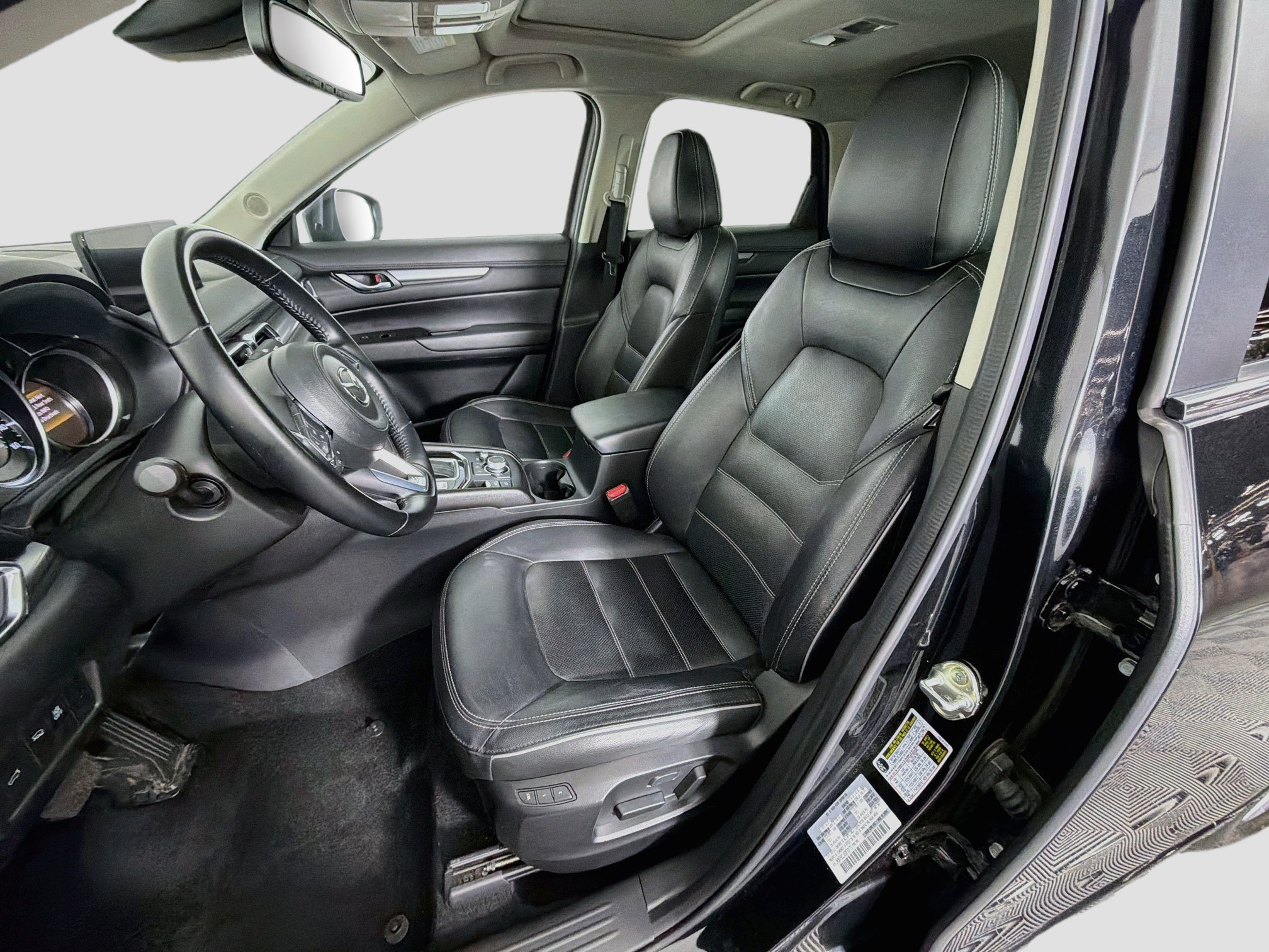 Used 2025 MAZDA CX-5 AWD 2.5 S w/ Preferred Package image 13