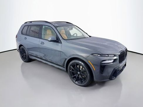 New 2026 BMW X7 xDrive40i w/ M Sport Package image 1