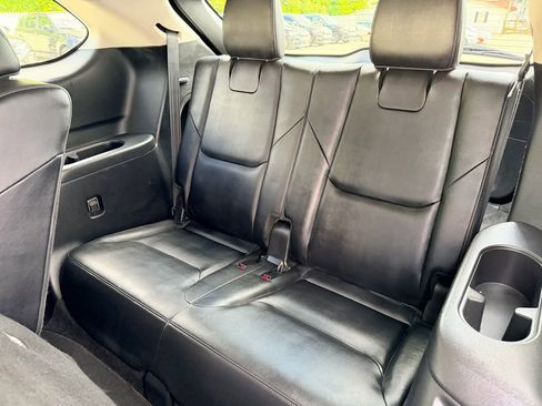 Used 2018 MAZDA CX-9 Touring FWD image 14