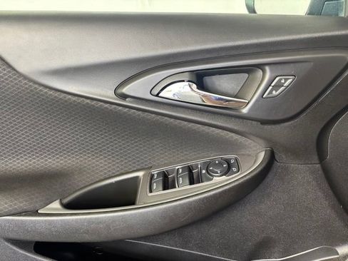 Used 2024 Chevrolet Malibu LT FWD image 12