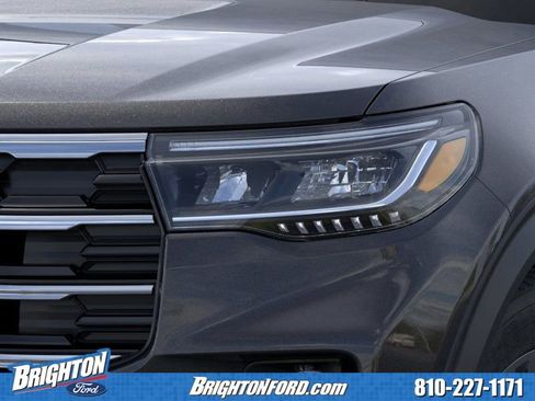 Used 2026 Ford Explorer Active w/ Active Comfort Package image 19