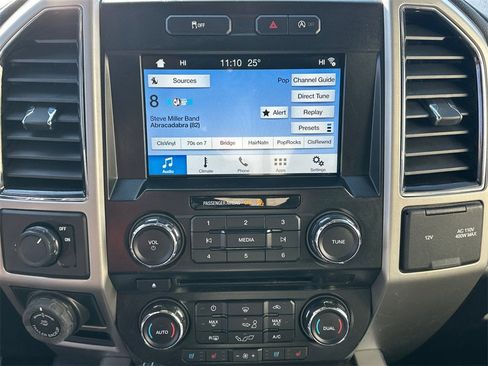 Used 2017 Ford F150 Lariat image 29