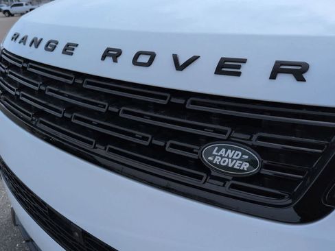 New 2026 Land Rover Range Rover Sport Dynamic SE AWD/4WD image 11