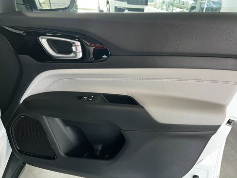 New 2026 Jeep Compass Limited AWD/4WD image 28