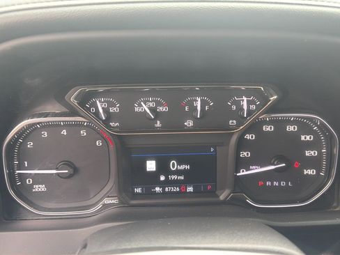 Used 2022 GMC Sierra 1500 SLT w/ SLT Premium Plus Package AWD/4WD image 2
