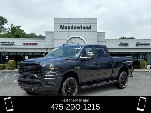 Used 2025 RAM 2500 Big Horn AWD/4WD image 1