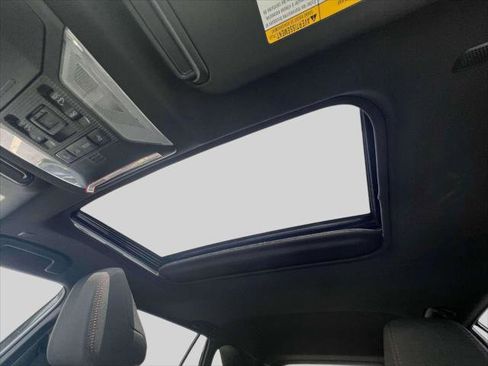 Certified 2024 Toyota RAV4 SE image 35