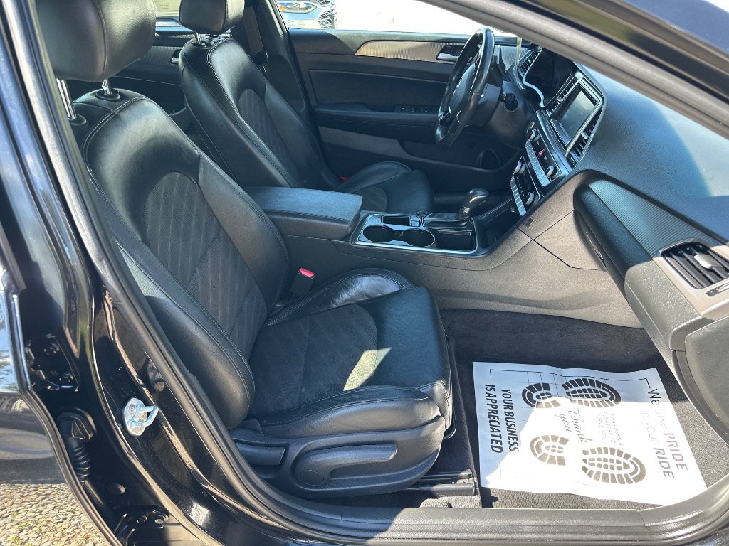 Used 2018 Hyundai Sonata Sport FWD image 11
