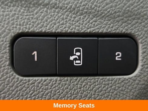 Used 2013 GMC Acadia SLT FWD image 22