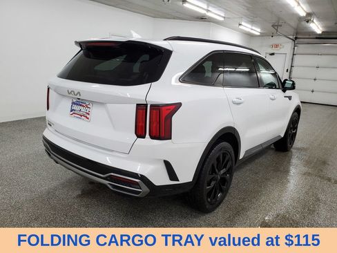 Used 2023 Kia Sorento SX FWD image 4