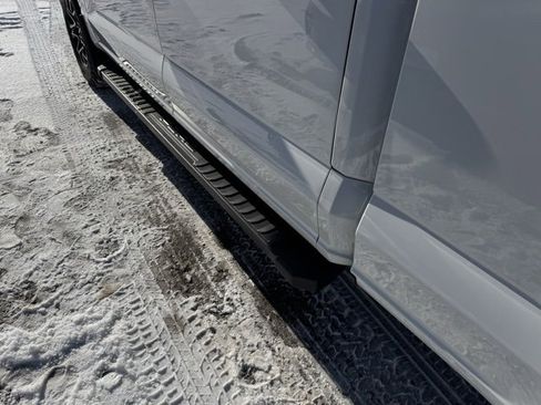 Certified 2022 Ford F150 XLT w/ Equipment Group 302A High image 38