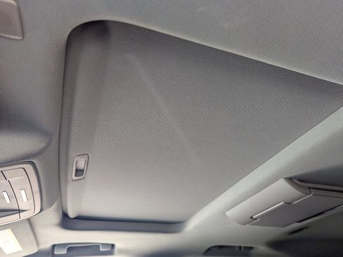 Used 2018 GMC Yukon Denali w/ Open Road Package image 33