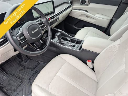 Certified 2024 Kia Sorento X-Line EX image 15